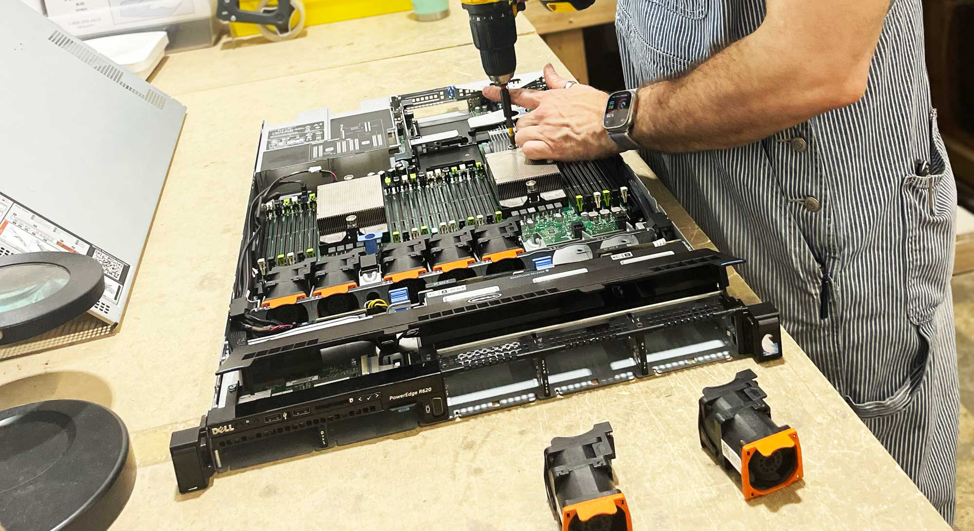 PowerEdge 16th gen vs 17th gen